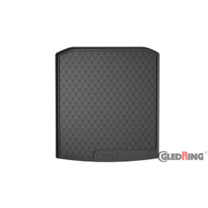 Maty do bagażnika SKODA Superb Sedan (niski bagażnik)