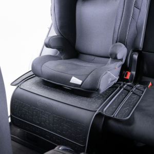 OCHRONA FOTELI SAMOCHODOWYCH KIDMAT – zachowaj fotele bezpieczne przed fotelikiem dziecięcym i plamami