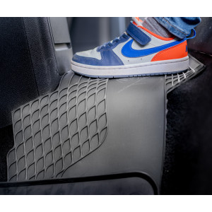 Uniwersalna mata środkowa na tylny rząd – pełne pokrycie